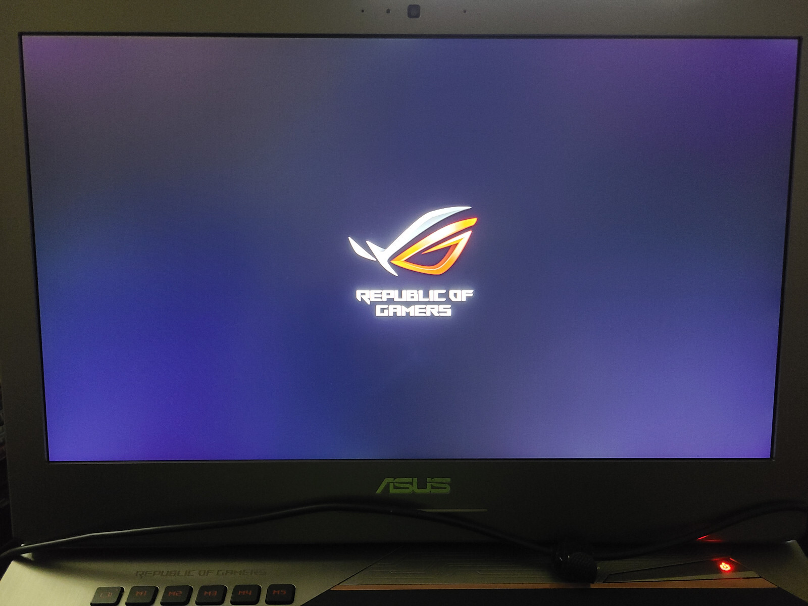 ASUS ROG G752VT-TH71(WX) 17.3″ IPS Intel Core i7 6th Gen 6700HQ — Please Read!