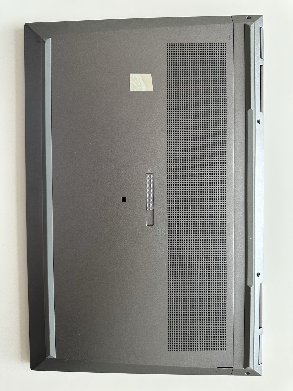 HP ZBOOK FURY G8 I9