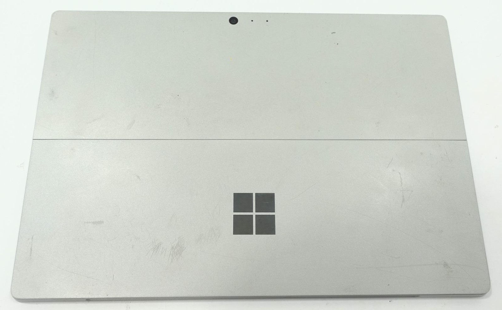 Microsoft Surface Pro 4 1724 12.3″ Core i7-6650U 2.20GHz 8GB 256GB SSD