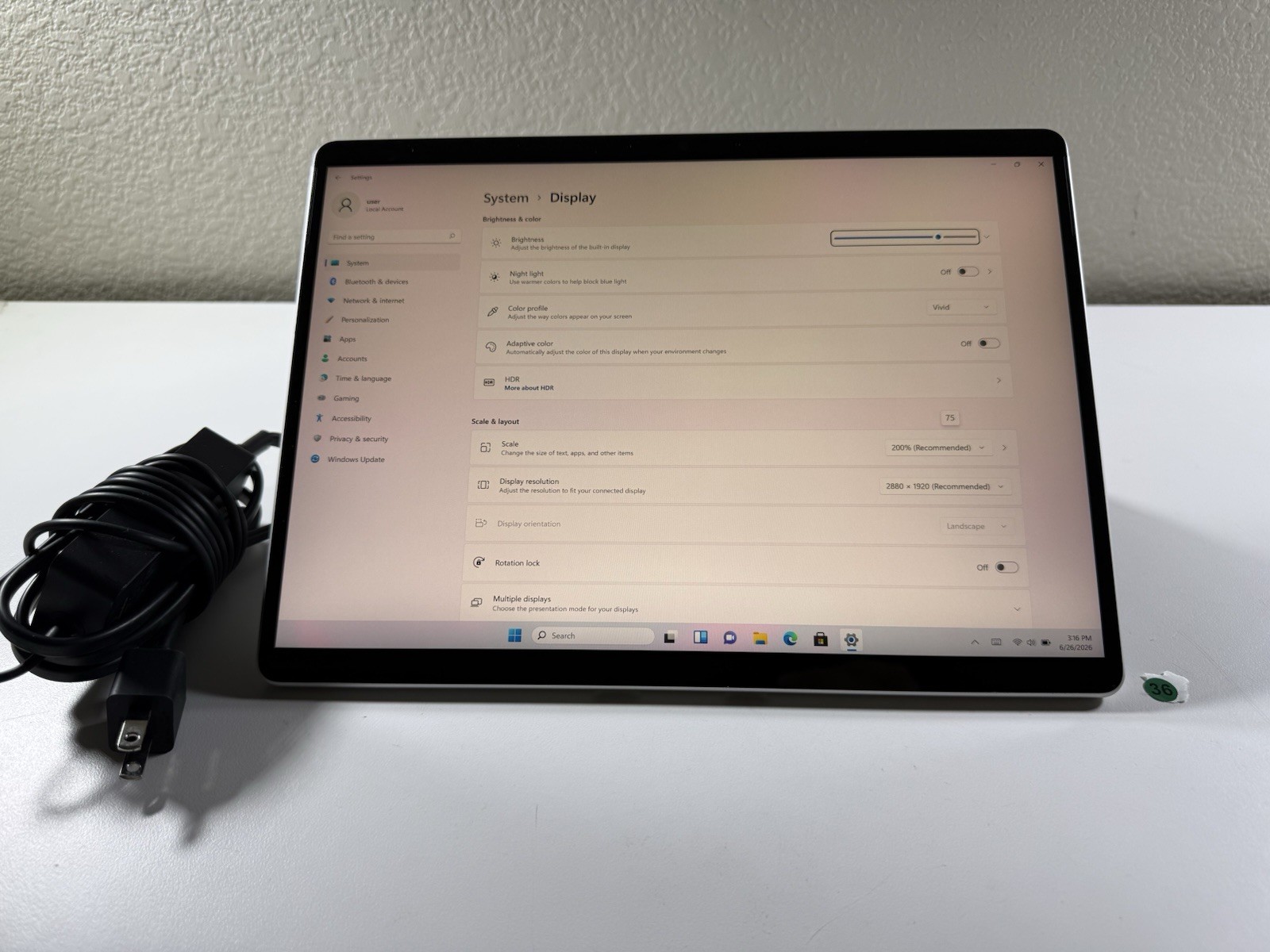 Microsoft Surface Pro 8 (1982) i5-1145G7 – 16GB RAM – 256GB 120Hz – Win 11 Pro