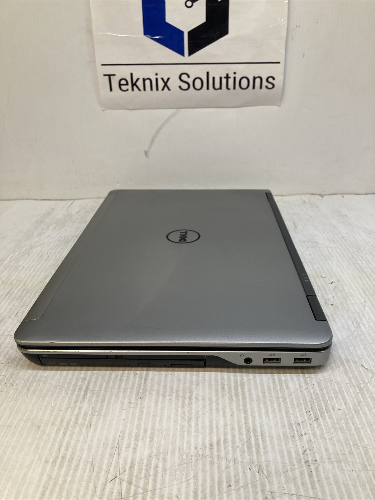 DELL PRECISION M2800 INTEL CORE I5-4210M 2.60GHZ no RAM NO HD Boot to BIOS