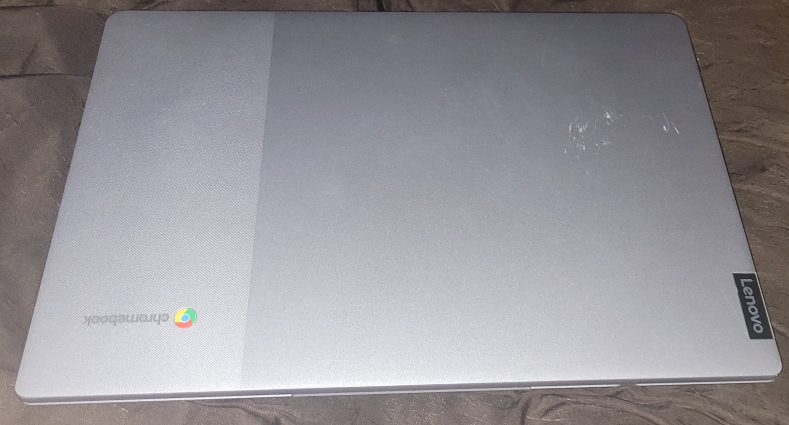 Lenovo IdeaPad 3 Chromebook 15.6” (128GB eMMC Intel Pentium Silver N6000 1.1GHz