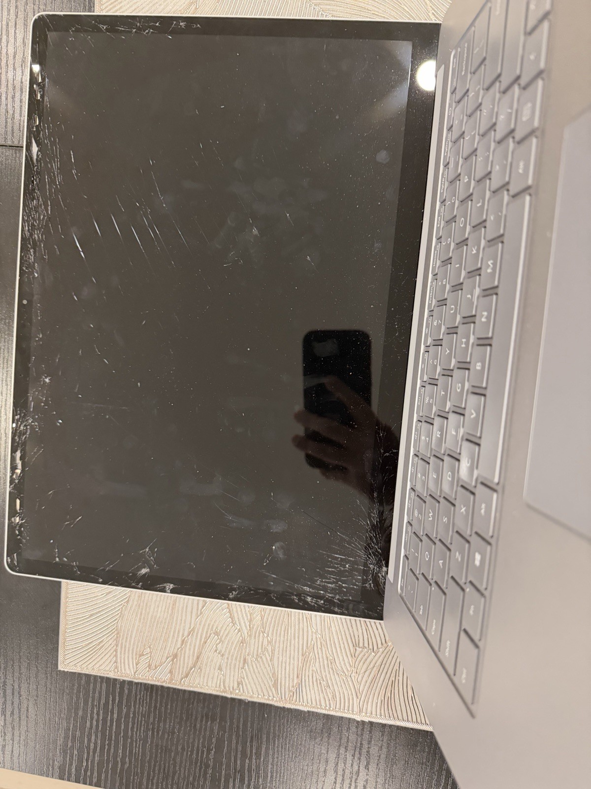 MS Surface Laptop 3 – Intel Core i7 – 16 GB RAM | 512GB SSD | Win 11 – CAD $420