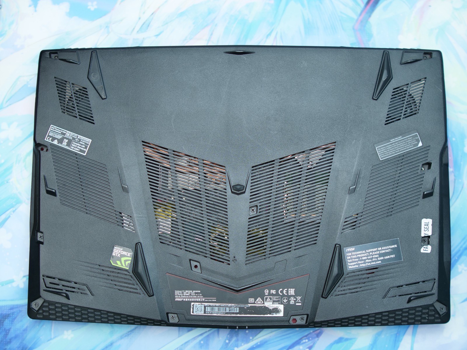 MSI GL63 8SC Gaming Laptop i7-8750H GTX 1650 32GB 256GB SSD 1Tb HDD