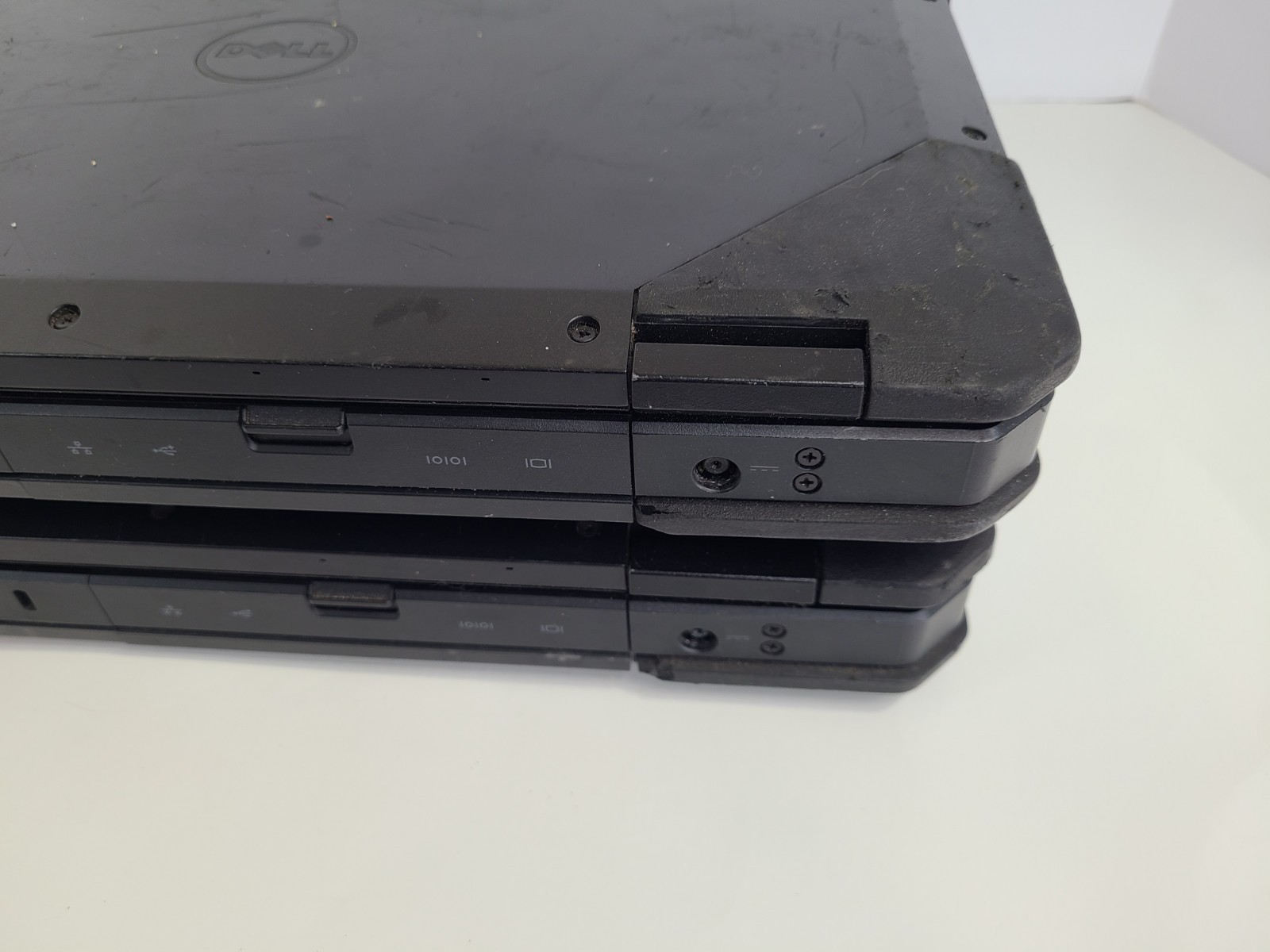 Lot Of 2 For Parts Dell Latitude 5414 Rugged 14″ i5-6300U 2.40GHz 8GB RAM No SSD