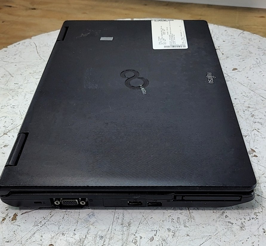 FUJITSU FMVNA6FE Laptop Intel Celeron B820 4GB 250GB SEE NOTES