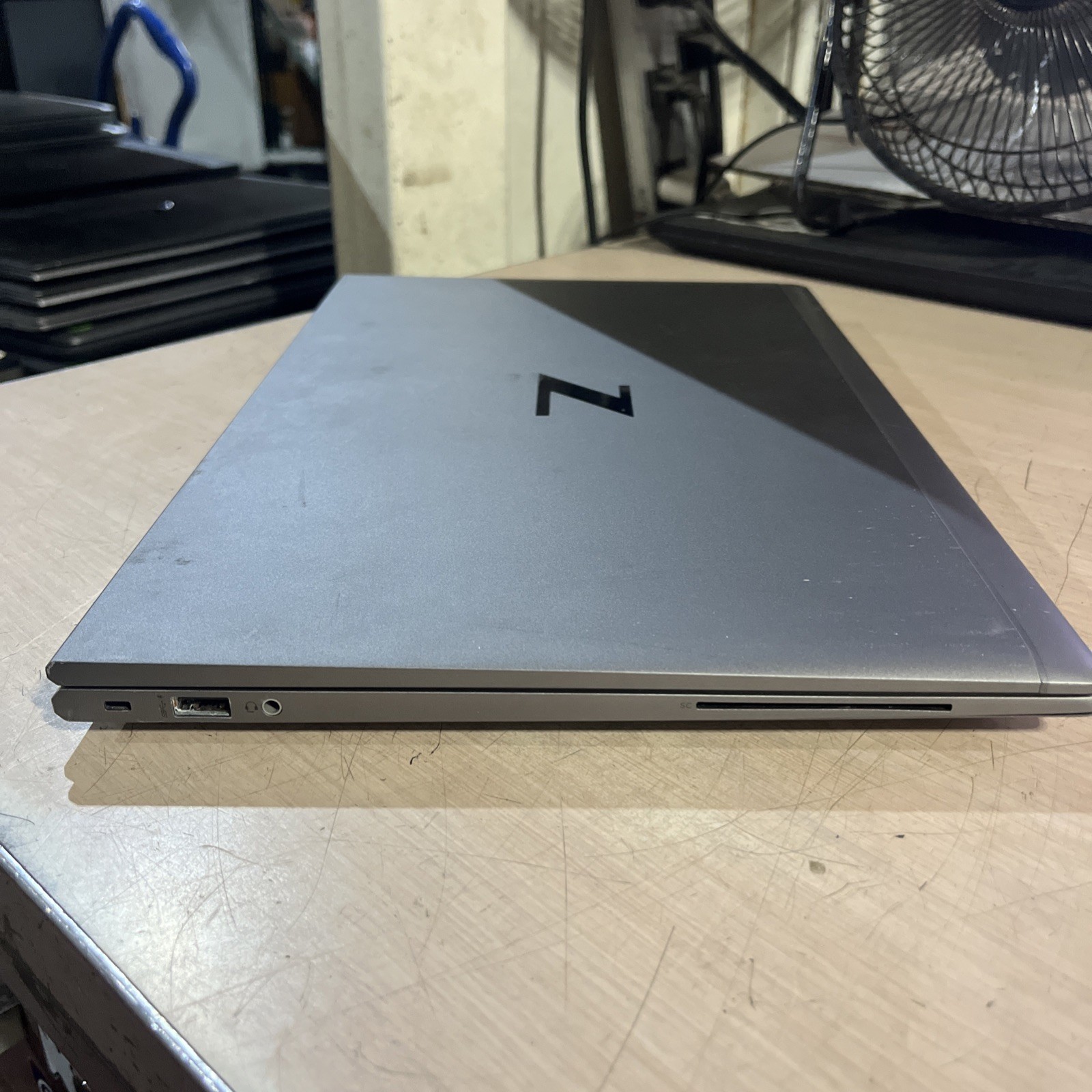 HP ZBOOK FIREFLY 15 G7 INTEL CORE I7 10TH GEN 8GB RAM NO HD