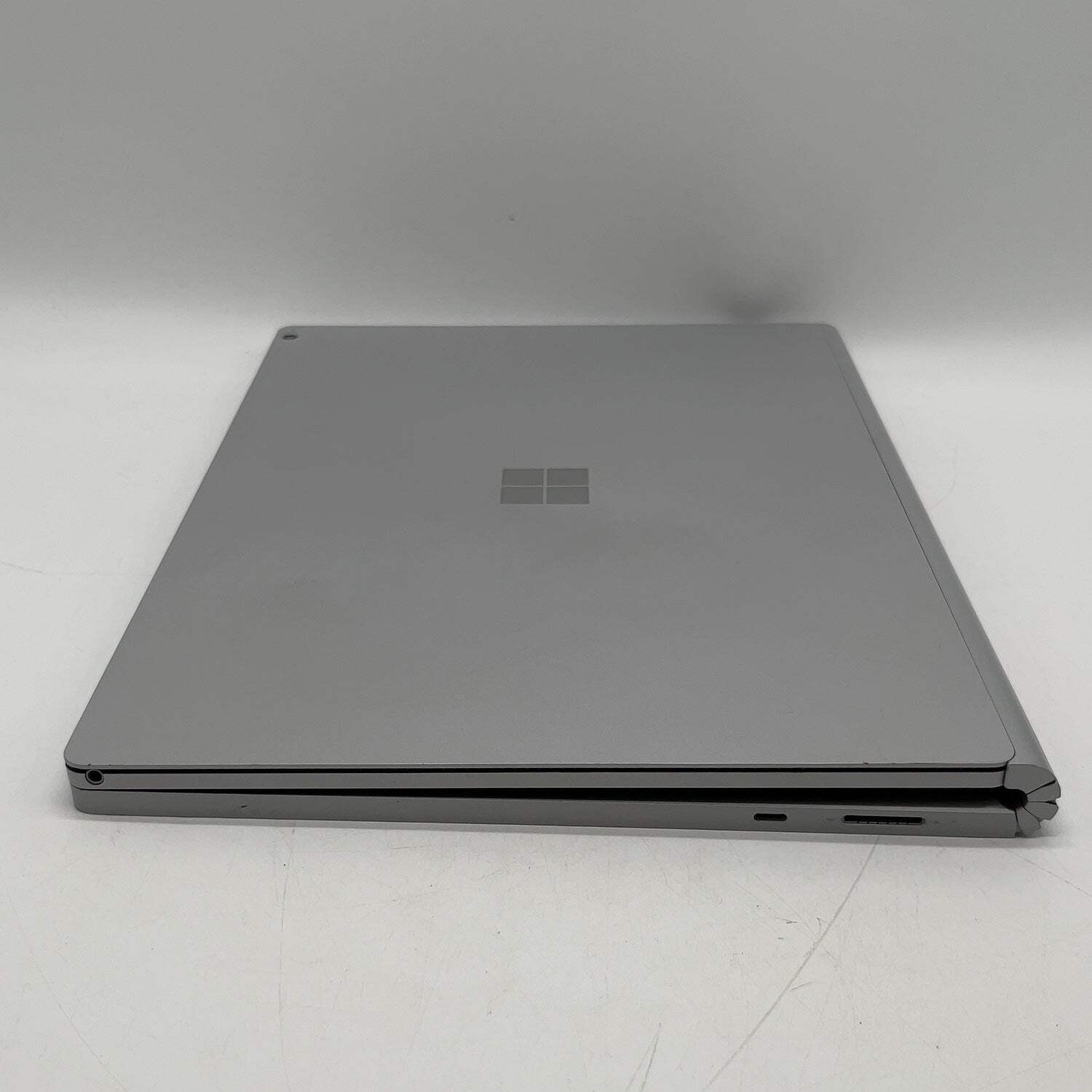 Microsoft Surface Book 2 1793 15″ i7-8650U 1.9GHz 16GB 256GB GeForce GTX 1060