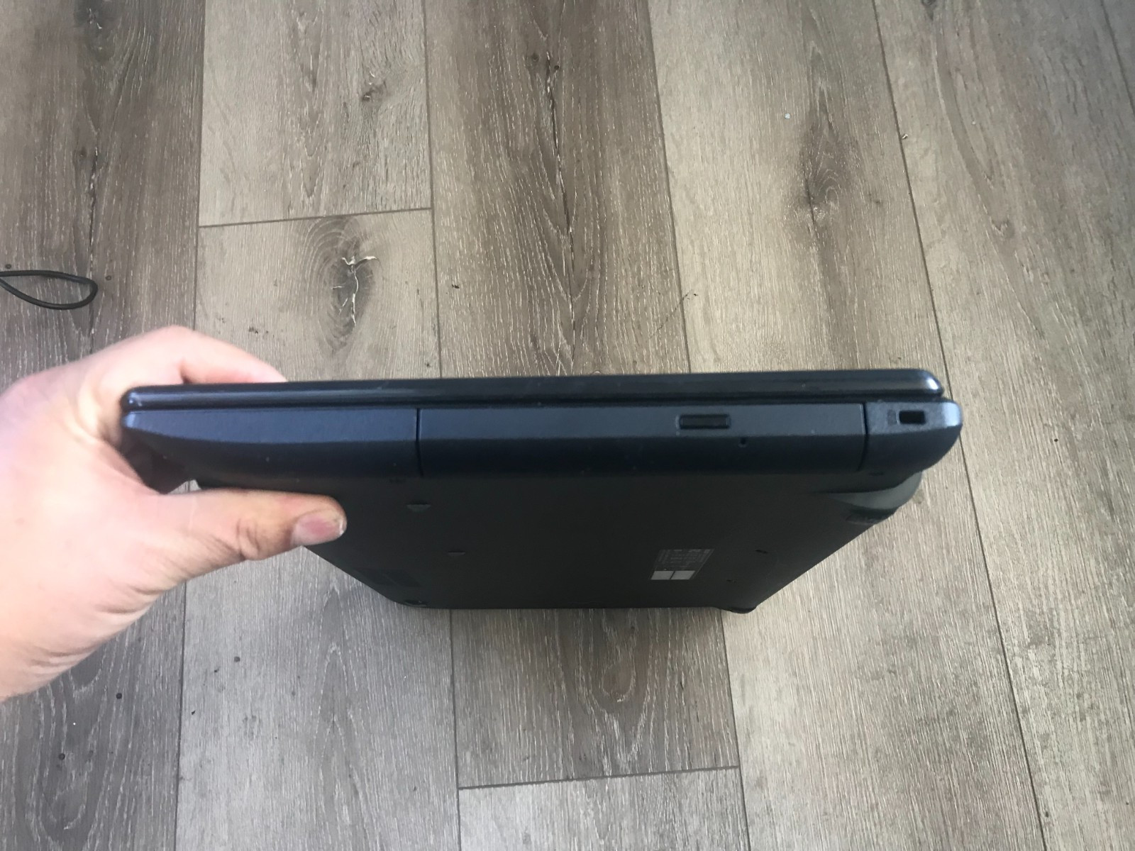 ASUS X551MAV-HCL1201E 15.6″ Intel Celeron N2840 2.16GHz 4GB RAM 500GB HDD Win10