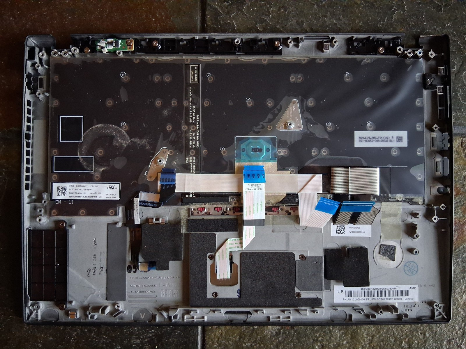 Lenovo ThinkPad T495s Palmrest, Keyboard, Trackpad + More