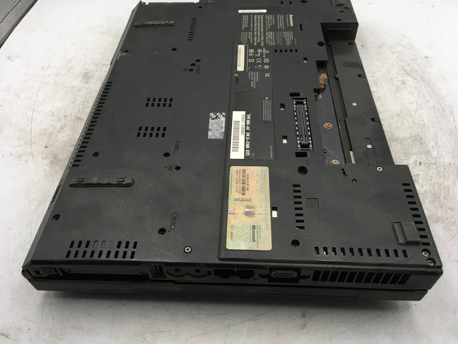 LENOVO THINKPAD R61 – BOOTS TO BIOS – INTEL CELERON 540 – NO RAM – READ – BB