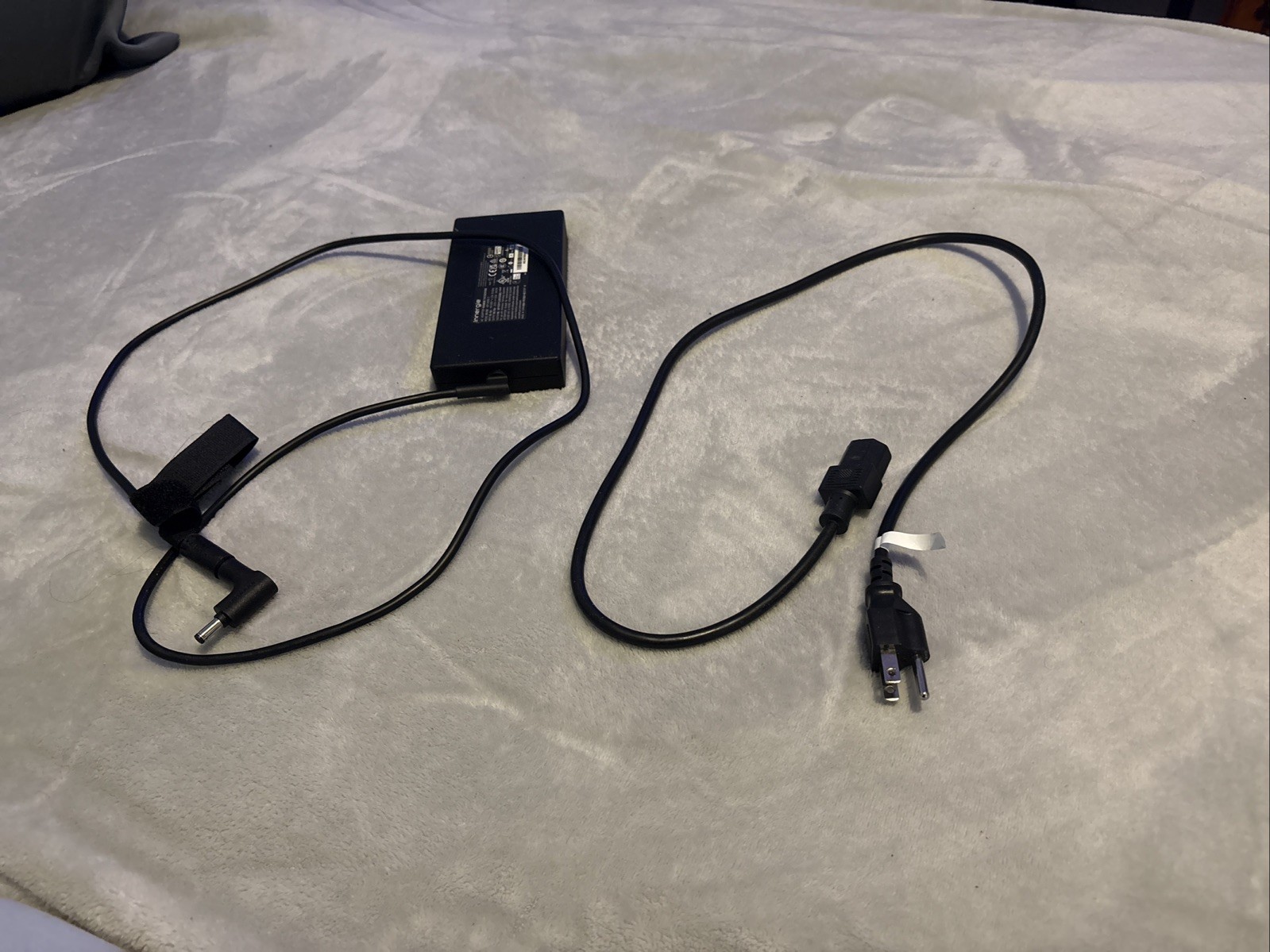 Gaming Laptop 144Hz Barely Used, 5-MONTH-OLD