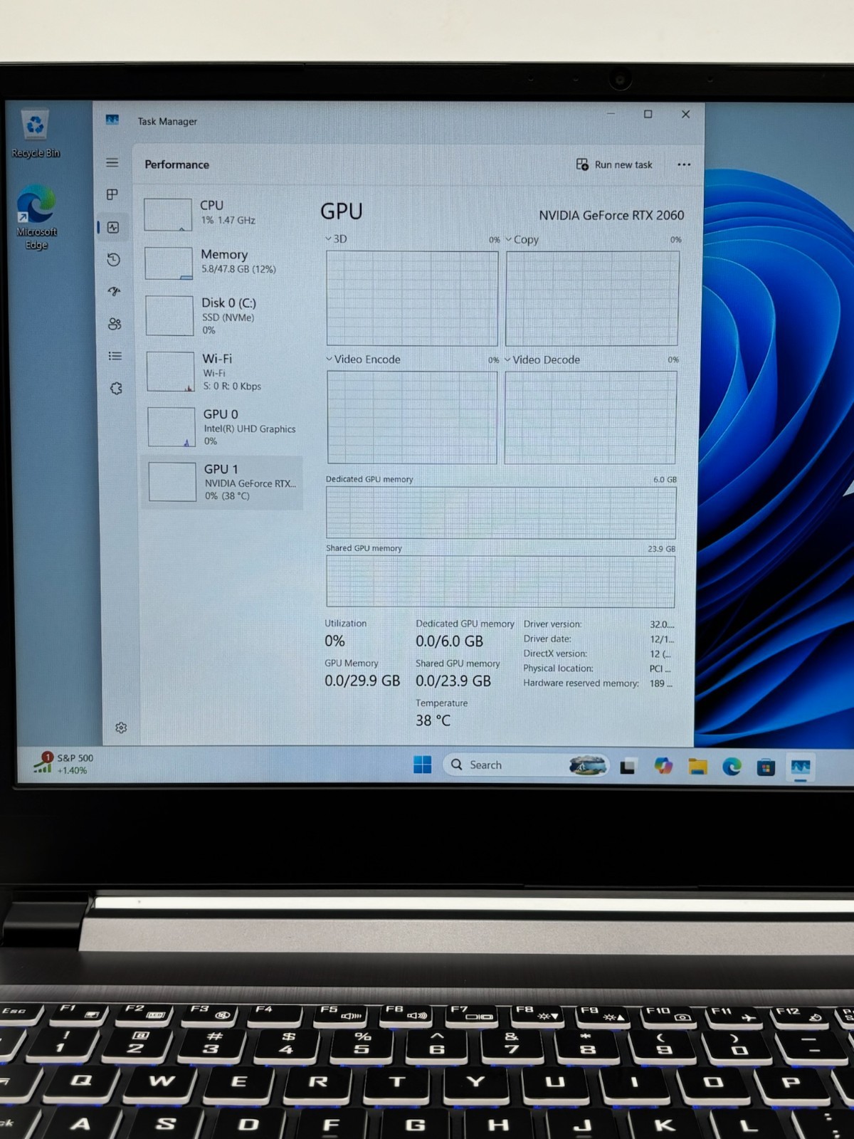 Sager Gaming Laptop NH58DD 15.6″ 512 GB SSD 48 GB RAM i7-10875H RTX 2060