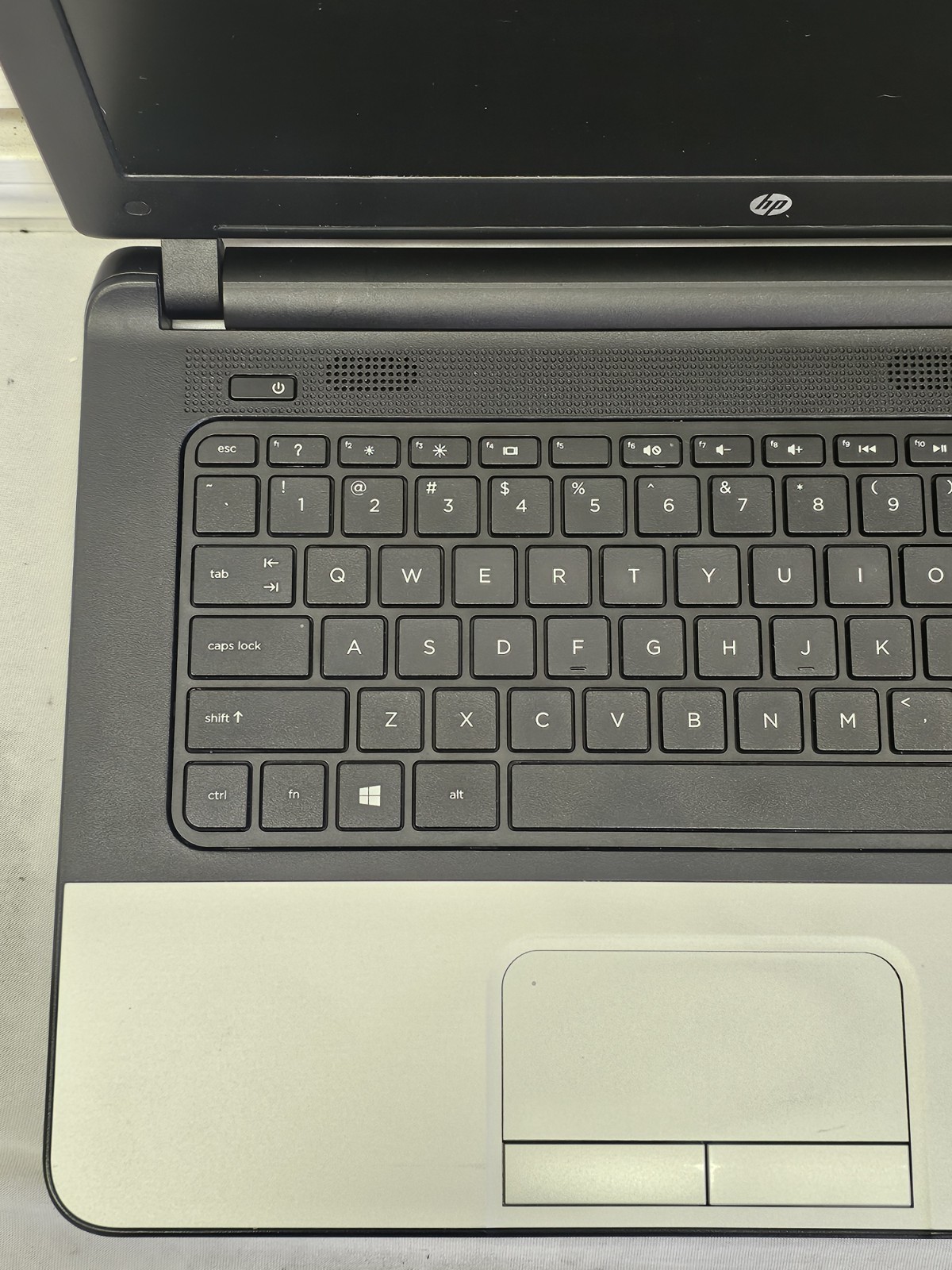 HP 340 G1 Laptop – Intel Celeron 2957u – 8GB RAM – 128GB SSD – Windows 10