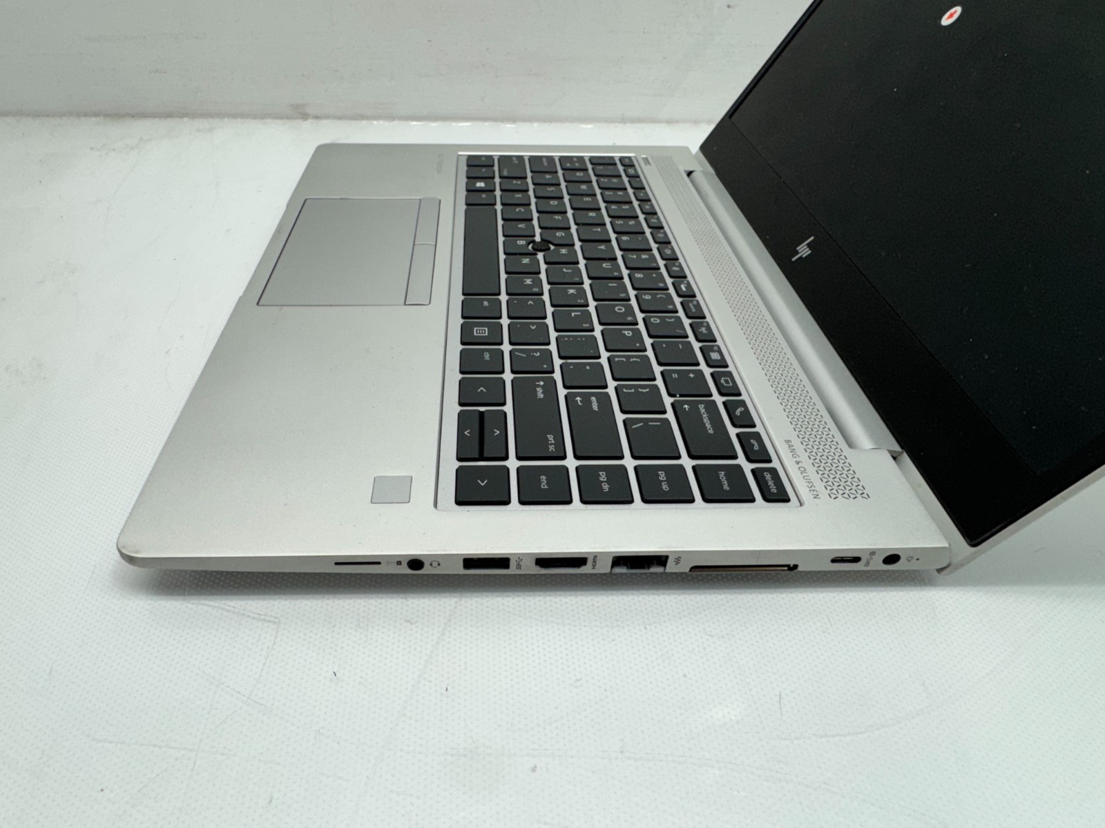 HP Probook 745 G5 Ryzen 7 2700U@2.2GHz 16G 256 SSD 1920 x 1080 *READ*