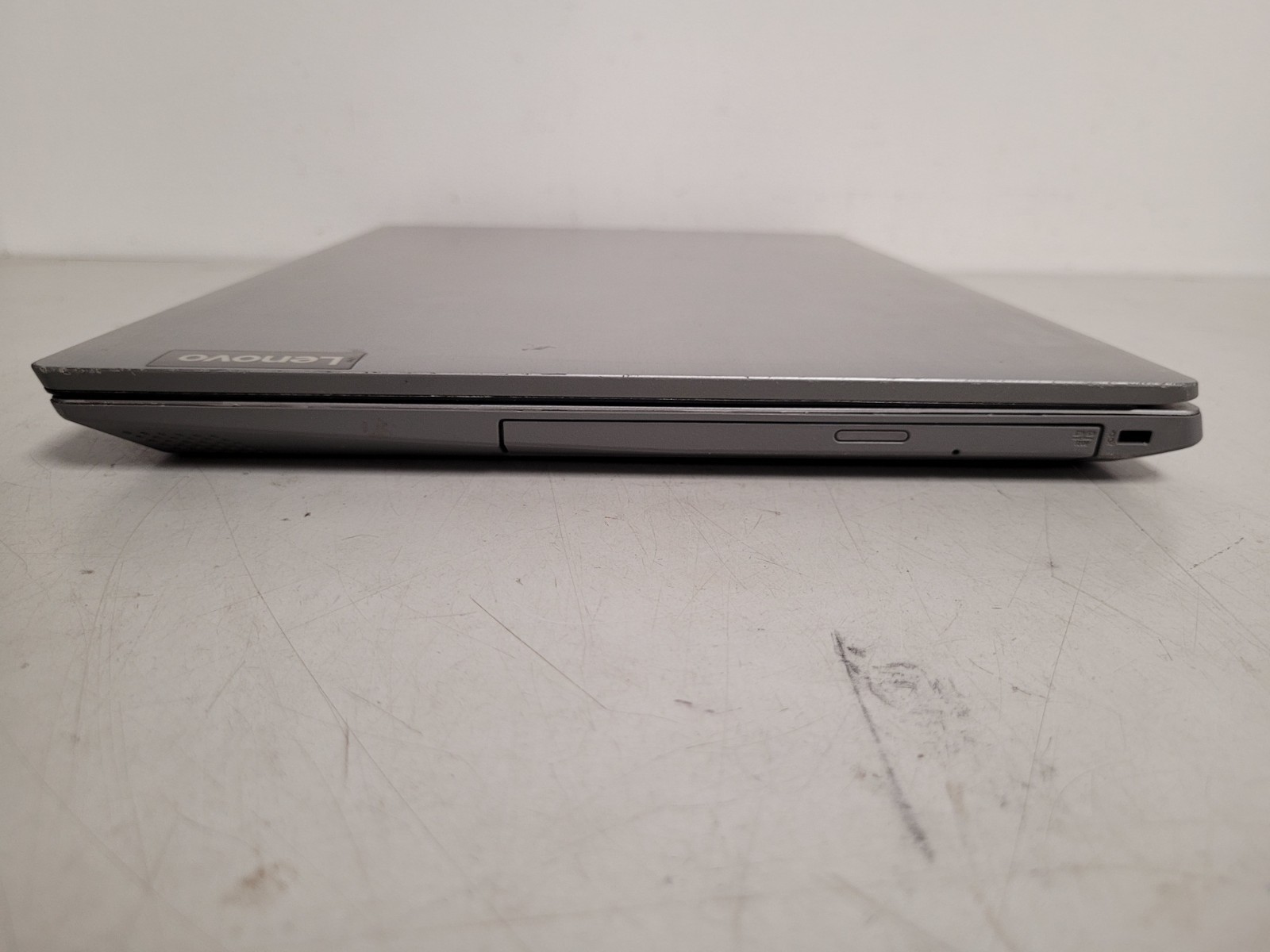 Lenovo ThinkPad L340-15Iwl 15.6″pentium 5405u 2.3ghz 4gb ram 256gb ssd PF1CT35W`