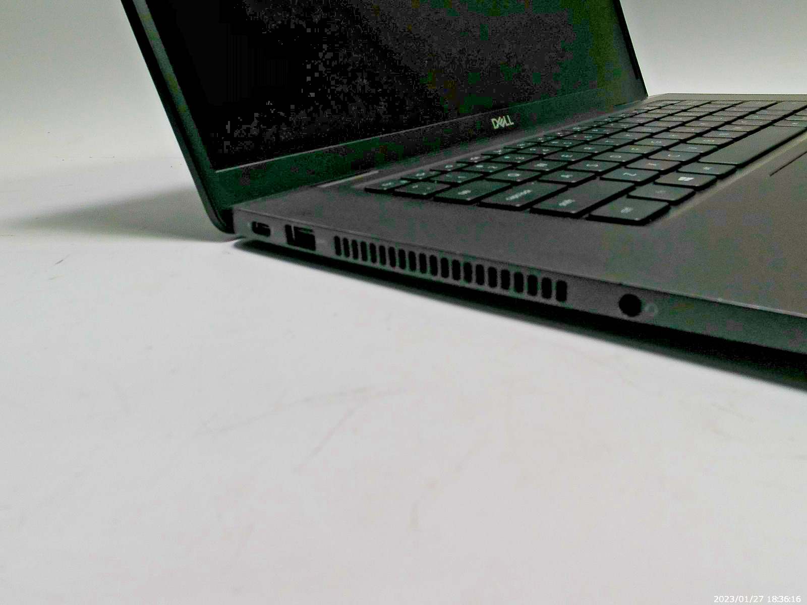 Dell Latitude 7520 – i5-1145G7 – 16 GB RAM – 256GB NVMe – Win 11 Pro
