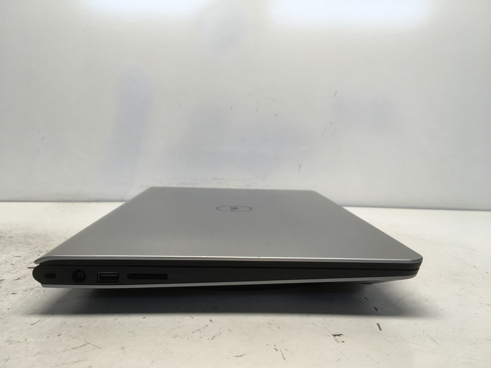Dell Inspiron 5547 Intel i7-4510U 2GHz 16 GB NO HDD No Batt