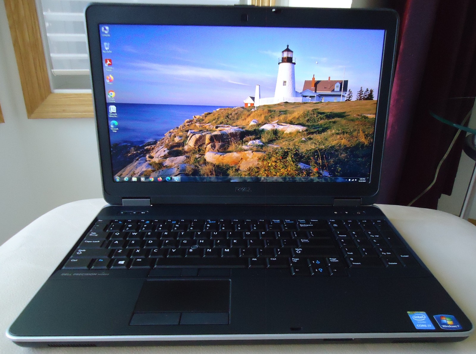 Dell Precision M2800 15.6″ Laptop Core i7 2.80GHz 500GB 8GB Windows 10 MS Office