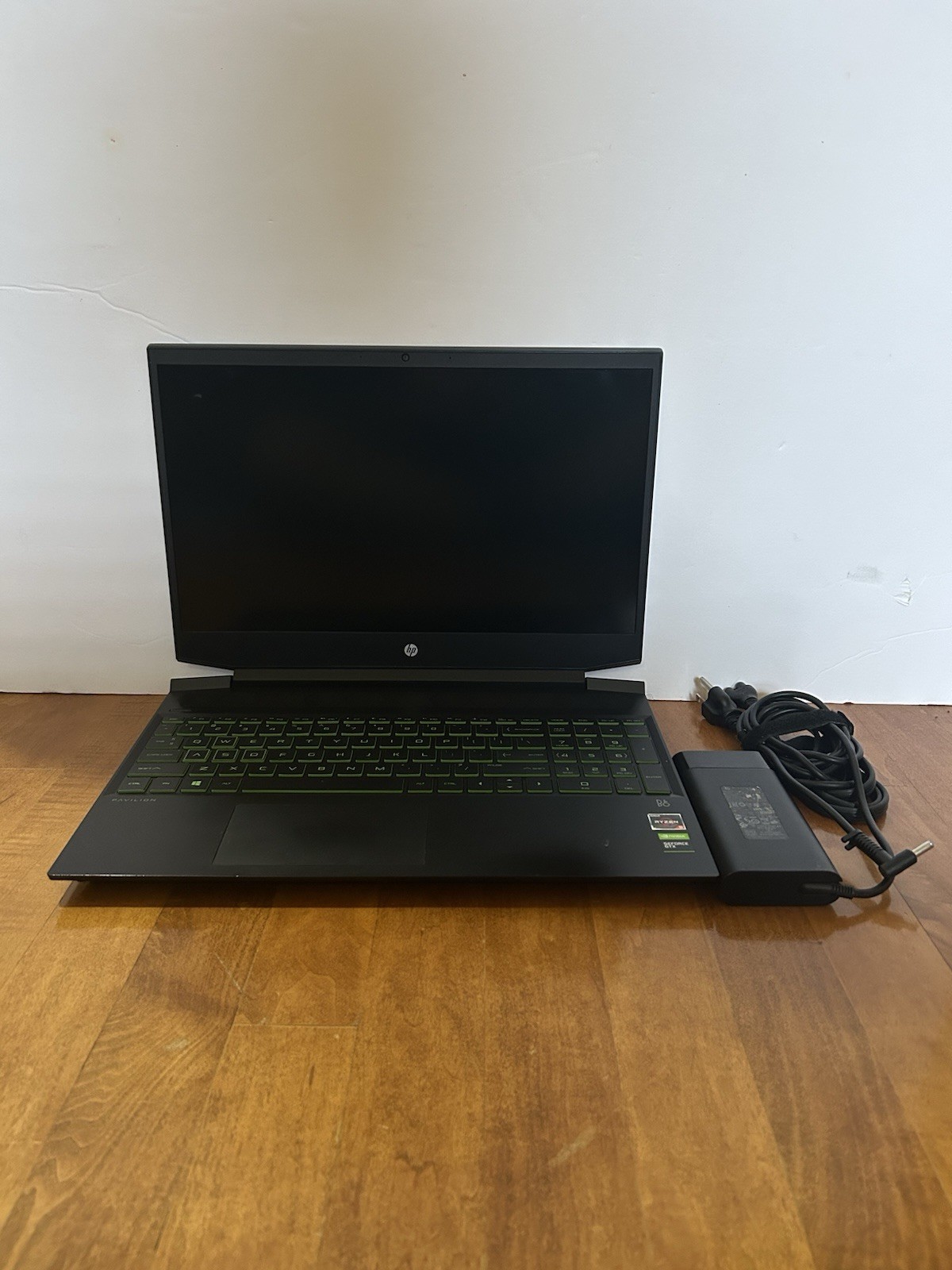 HP Pavilion 15″ Gaming Laptop, AMD Ryzen 5, 8GB RAM, Nvidia GTX 1050, No SSD