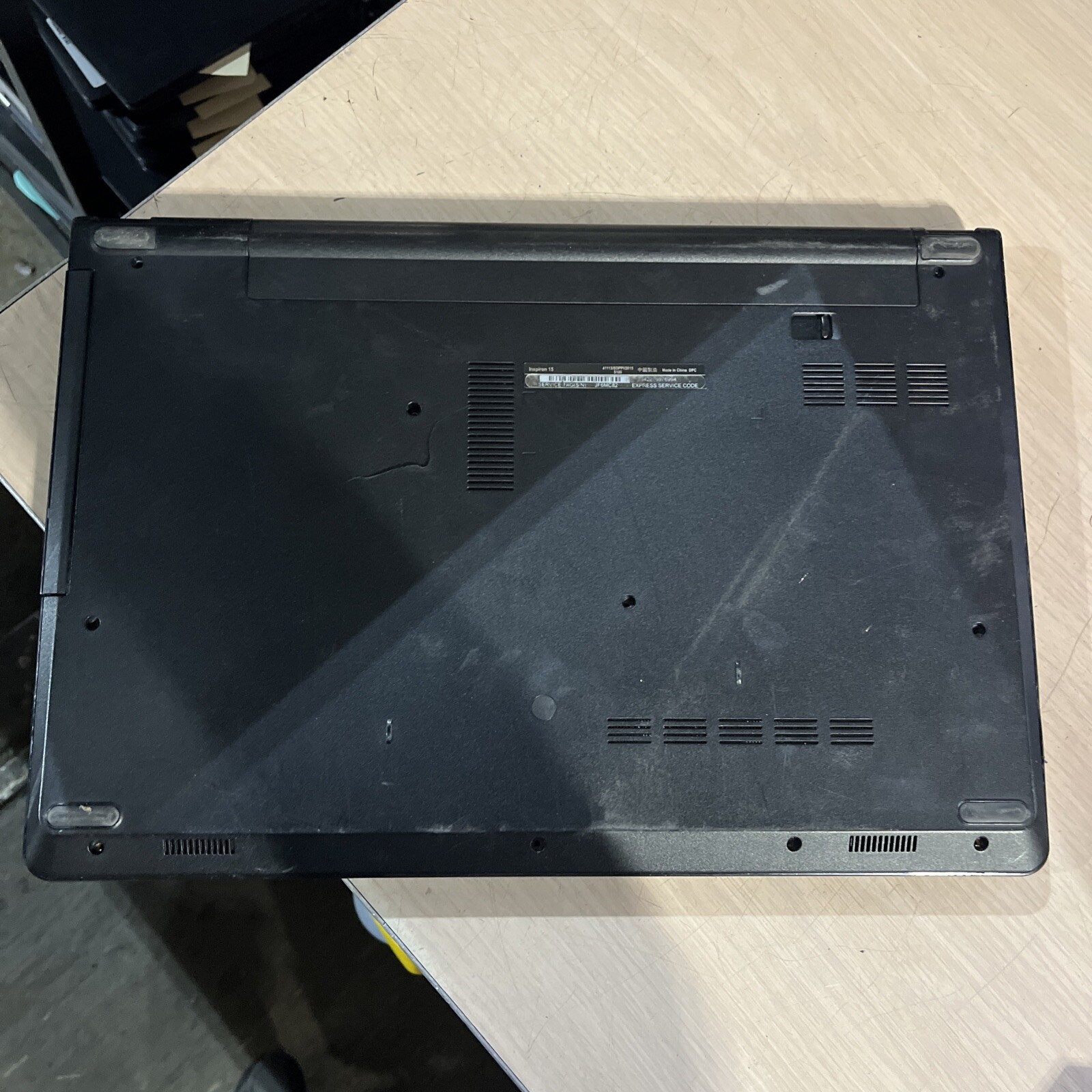 DELL INSPIRON 3558 INTEL CORE I3-5015U 2.10GHZ 4GB RAM NO HD