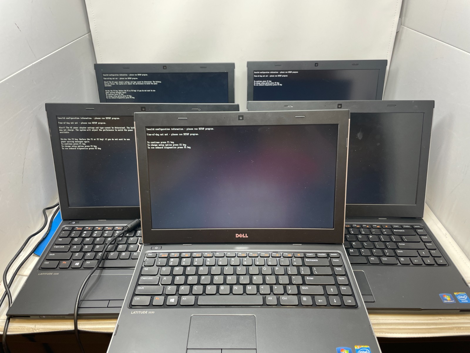 Lot of 5 Dell Latitude 3330 Intel Celeron 1007U 2GB RAM Varying HDD | FOR REPAIR