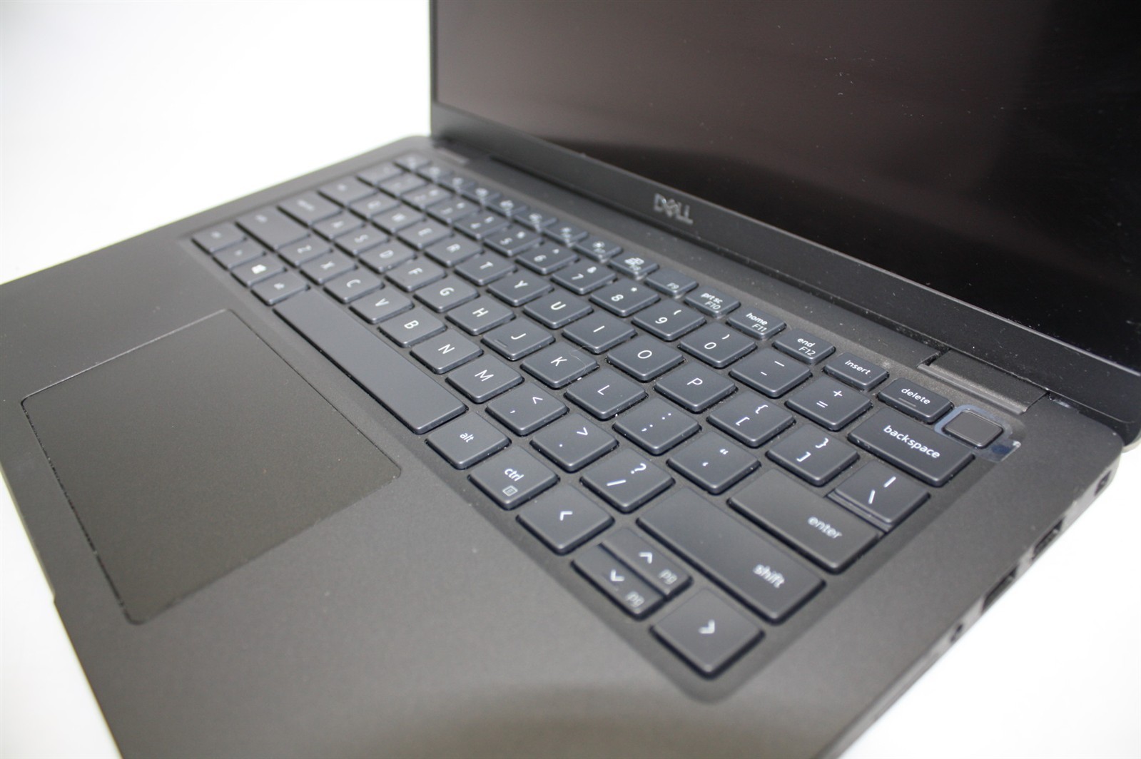 14″Dell Latitude 7410 i7-10610U 1.80GHz RAM 16GB NVMe 256GB/Charger inc