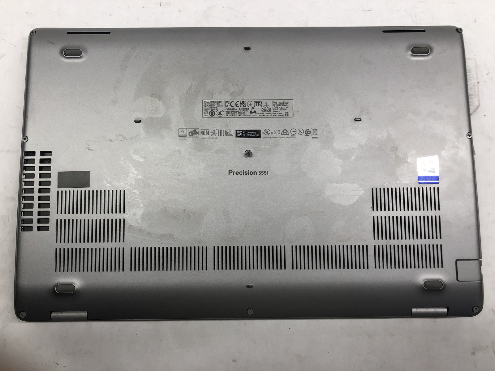 Dell Precision 3551 i7-10850H 32 GB RAM 512GB SSD No OS