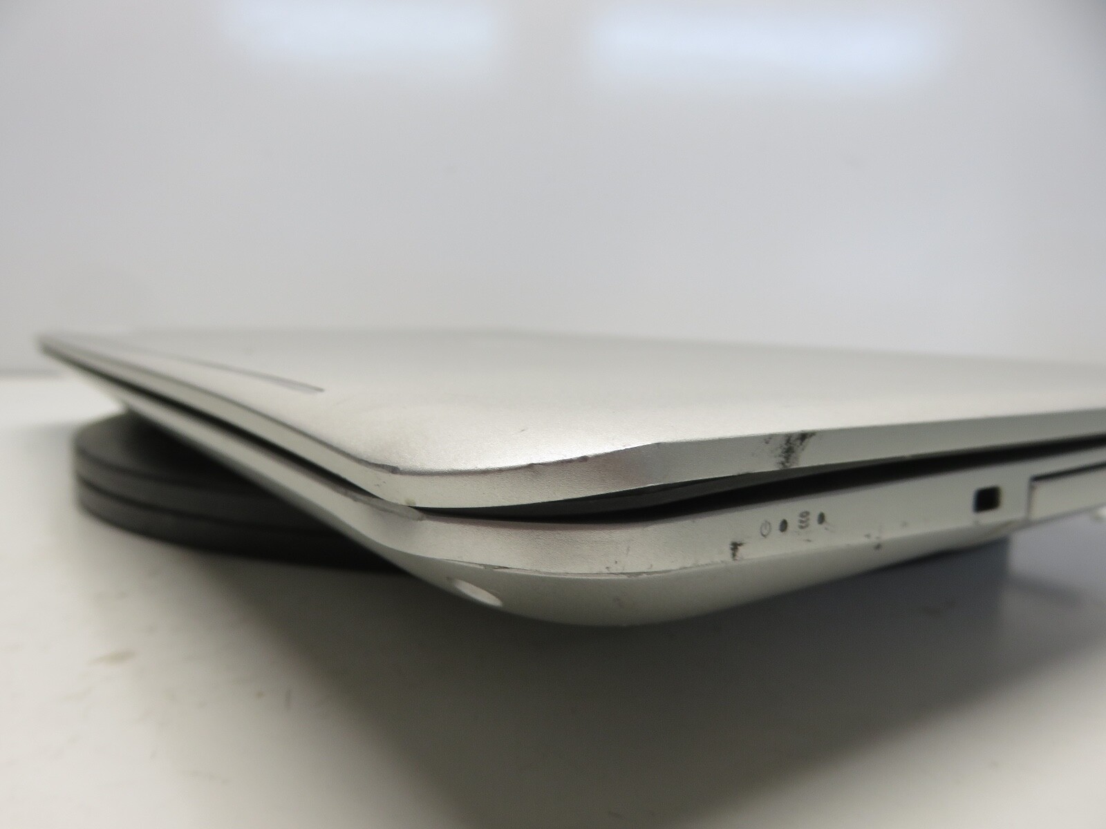 HP Envy 15T-AE100 Intel Core i7-6500u 2.5GHz 12GB Windows 10 256GB SSD