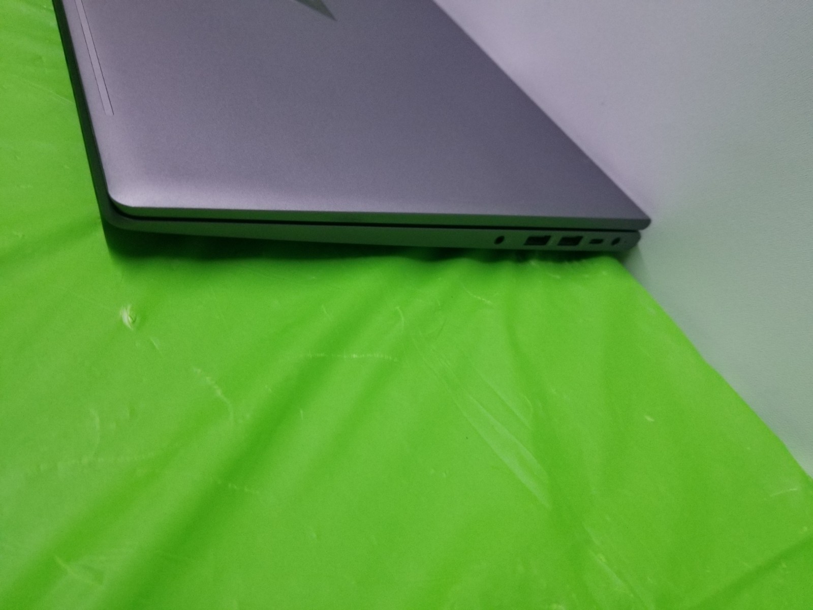 HP ZBook Power G8 15.6″ FHD Intel i7-11850H 32 GB 512 GB SSD,WIN 11 PRO 2.50GHZ