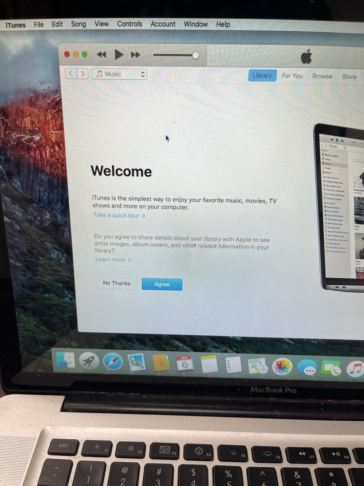 MacBook Pro 5,1 Laptop 15″ Intel Core 2 Duo 2.4GHz Mousepad Not Clicking Read