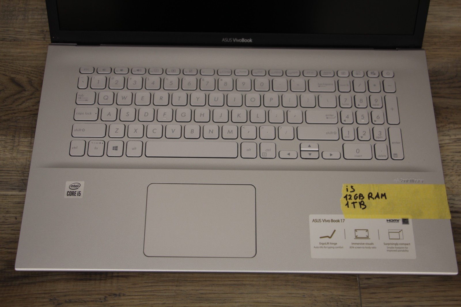 ASUS Vivobook X712J 17.3″ HD+ LAPTOP/i7-1065G7/12GB RAM/1TB SSD/W10H, Silver