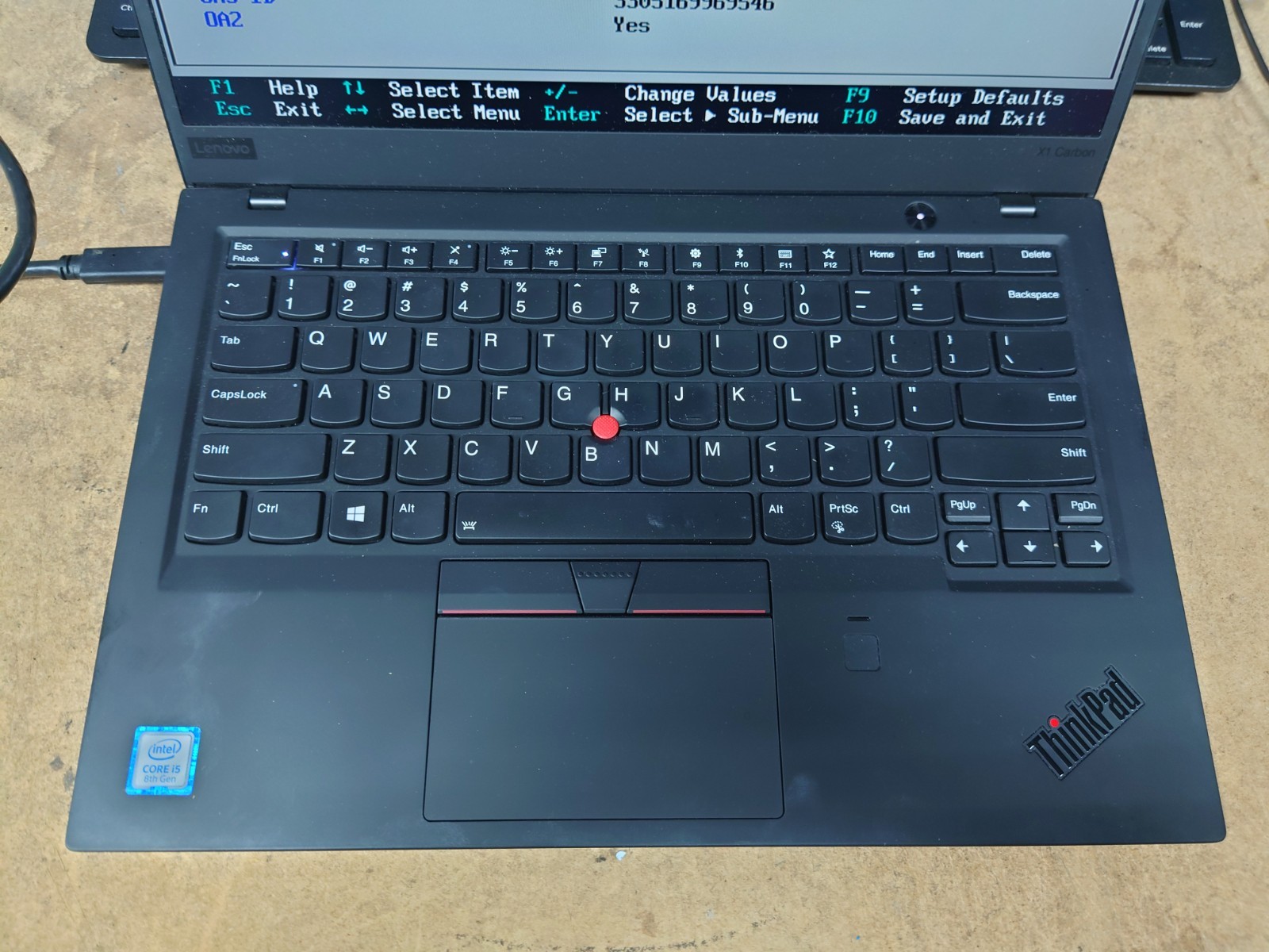 Lenovo X1 Carbon 6th Gen 14″ FHD i5-8250U 8GB RAM No OS/SSD