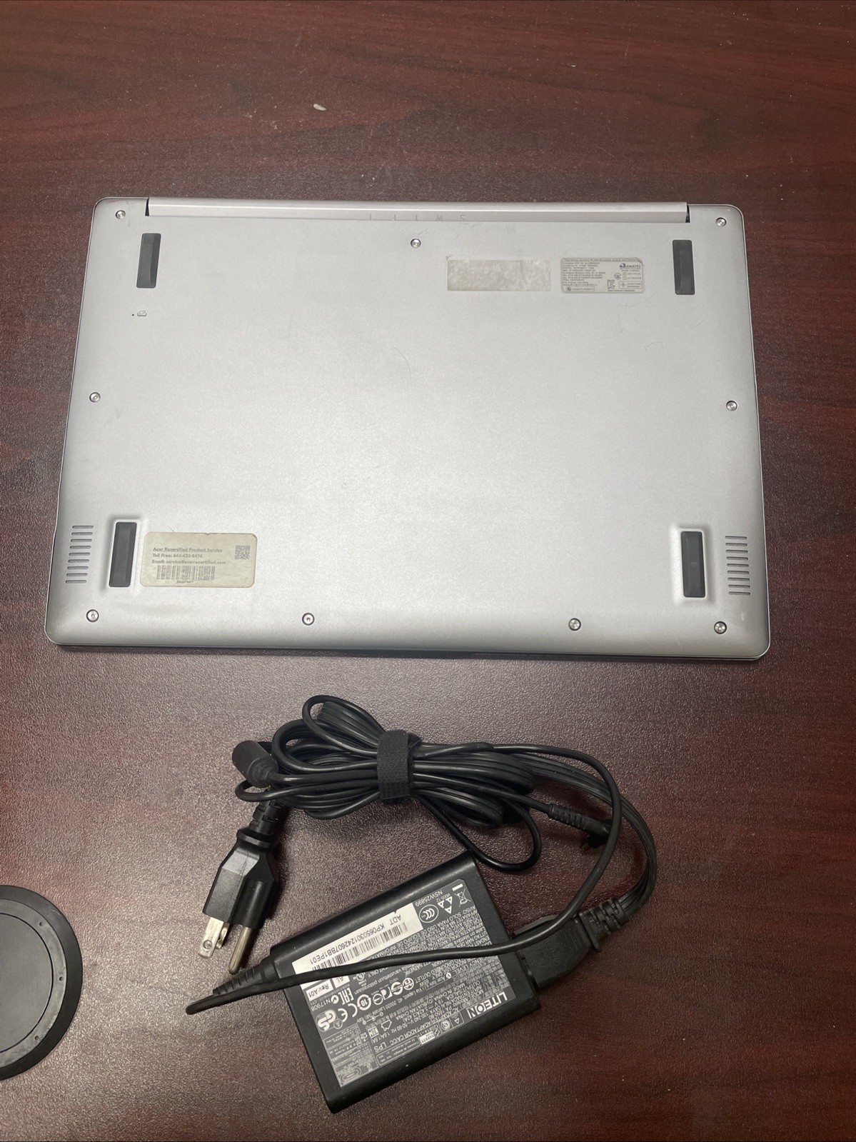 Acer Swift 1 14” FHD IPS N5000 4GB 64GB eMMC Win10 OEM Charger Tested