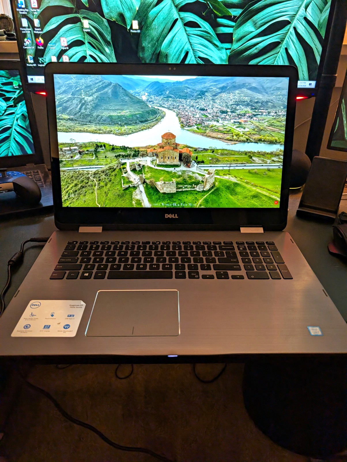 Dell Inspiron 17 17″ FHD i7 2.7GHz 16GB 1TB+512GB SSD Win 10 Silver