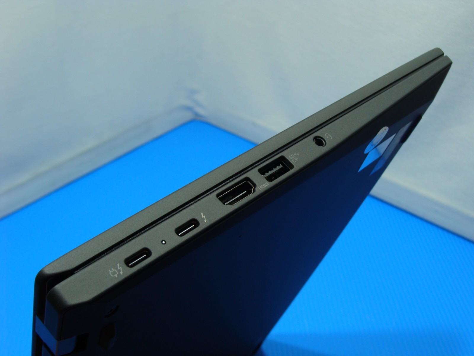 Lenovo ThinkPad T14s Gen 3 14″FHD+ i5-1245U 1.6Gh 8GB 256GB SSD PWR Battery