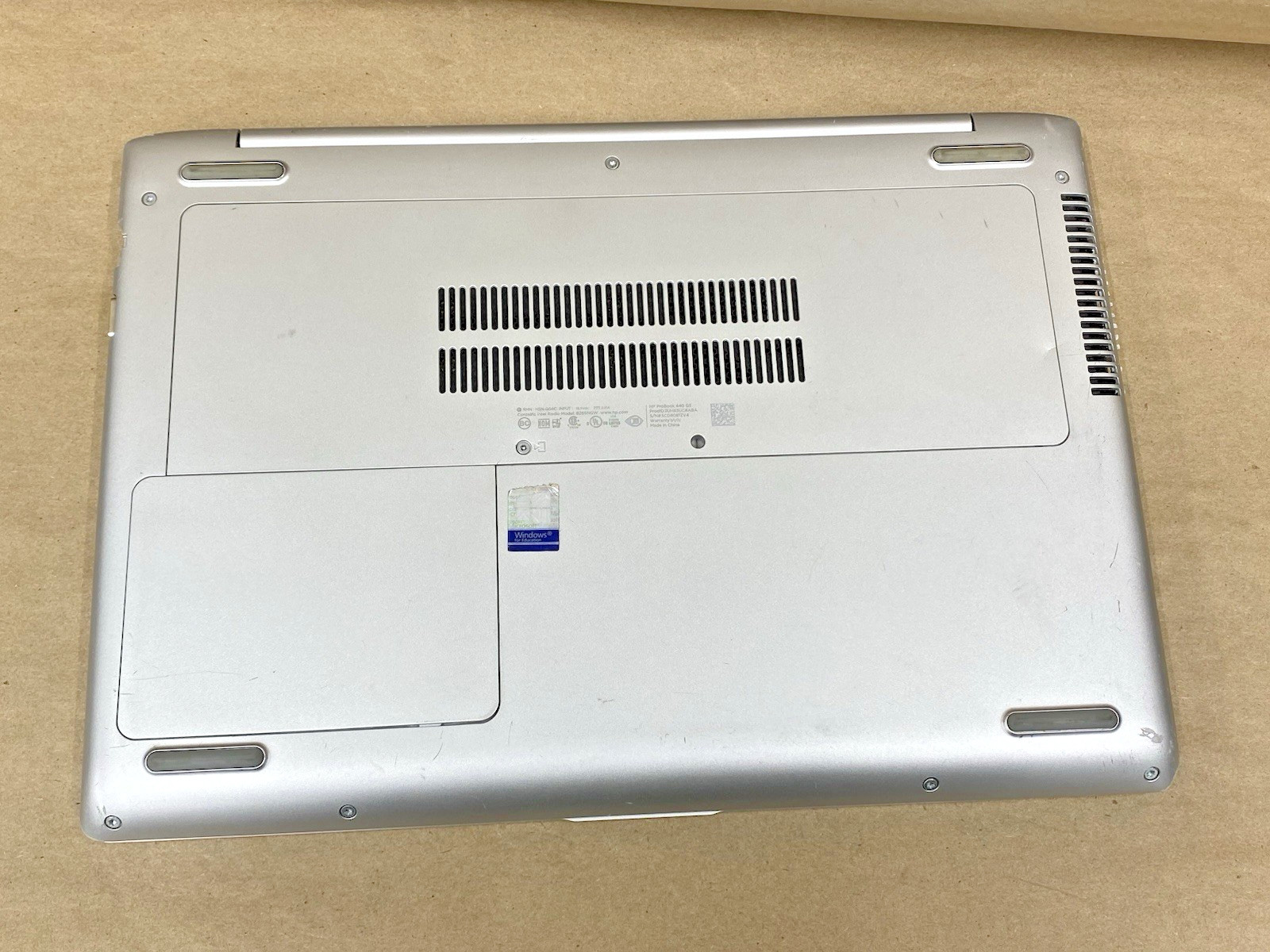HP 440 G5 – 14″ 1366×768 – i5-8250U – 4GB – 128GB SSD – Win 11 Pro READ