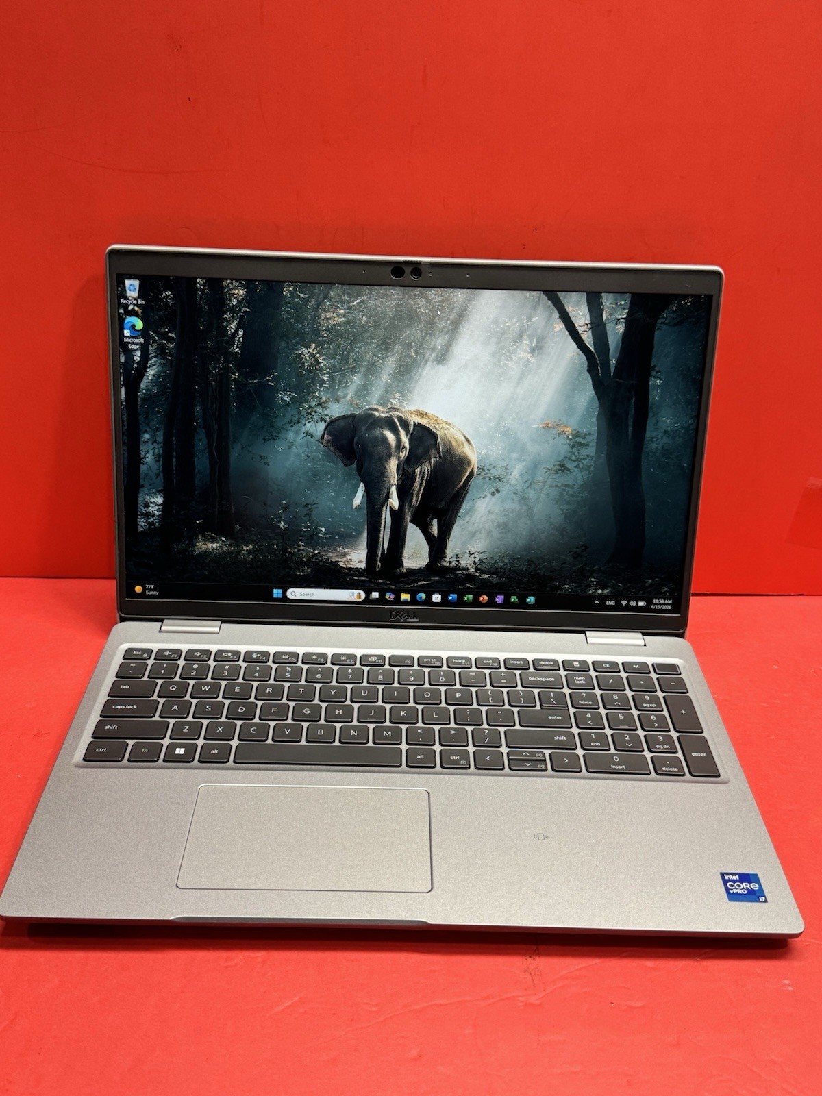 Dell Latitude 5520 15.4” 11th i7 3.0GHz 16GBRAN 512GBSD Windows 11pro