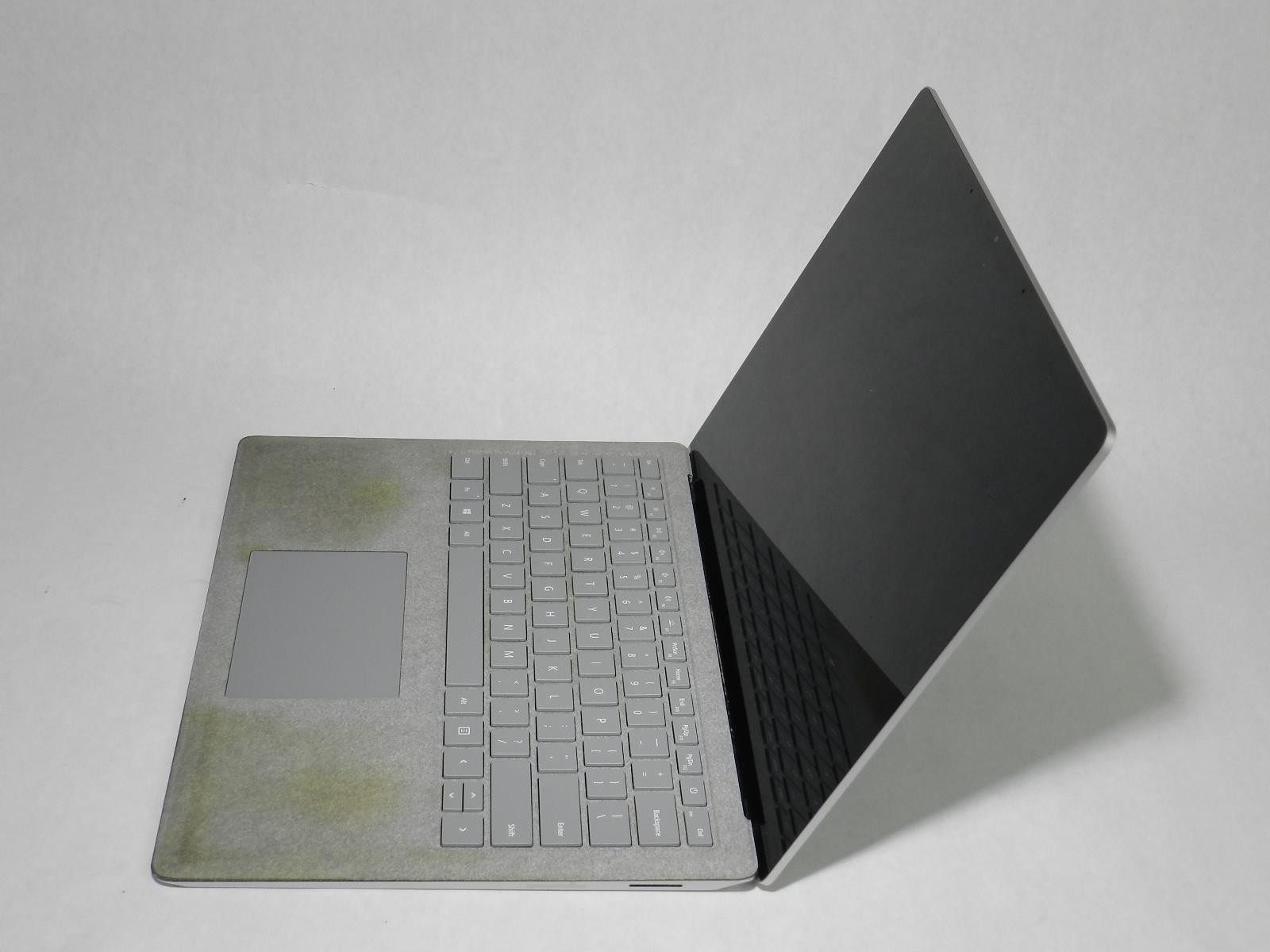 MICROSOFT SURFACE LAPTOP 2 | i5-8250U | 128GB SSD | 8GB | BH: 89% | w/ Dock 1