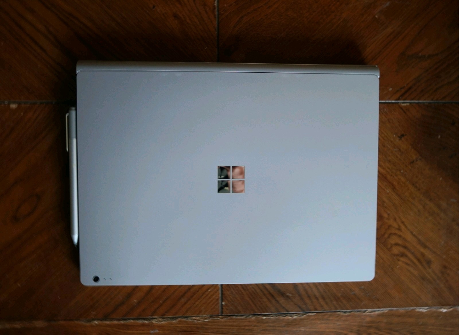 Surface Book 2 – 13.5 – Intel Core i5 – 8GB Memory – 128GB SSD – Platinum