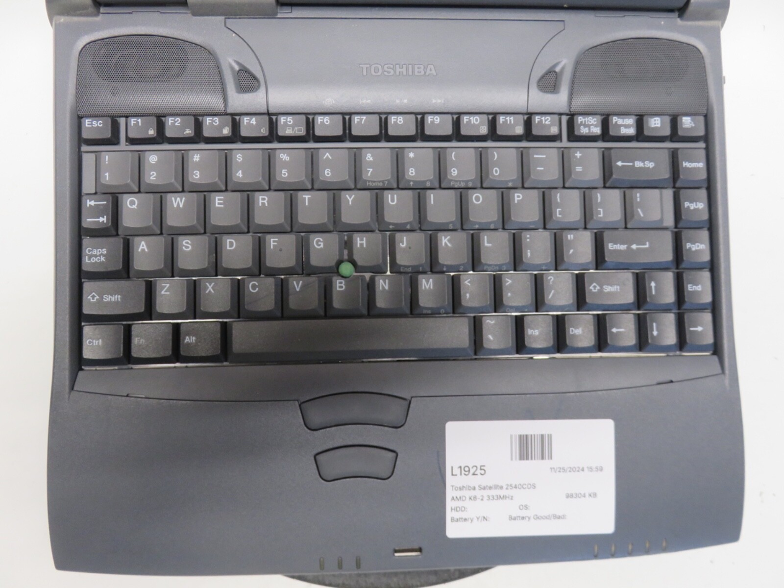 Toshiba Satellite 2540CDS AMD K6-2 333MHz 98304 KB NO HDD No Batt