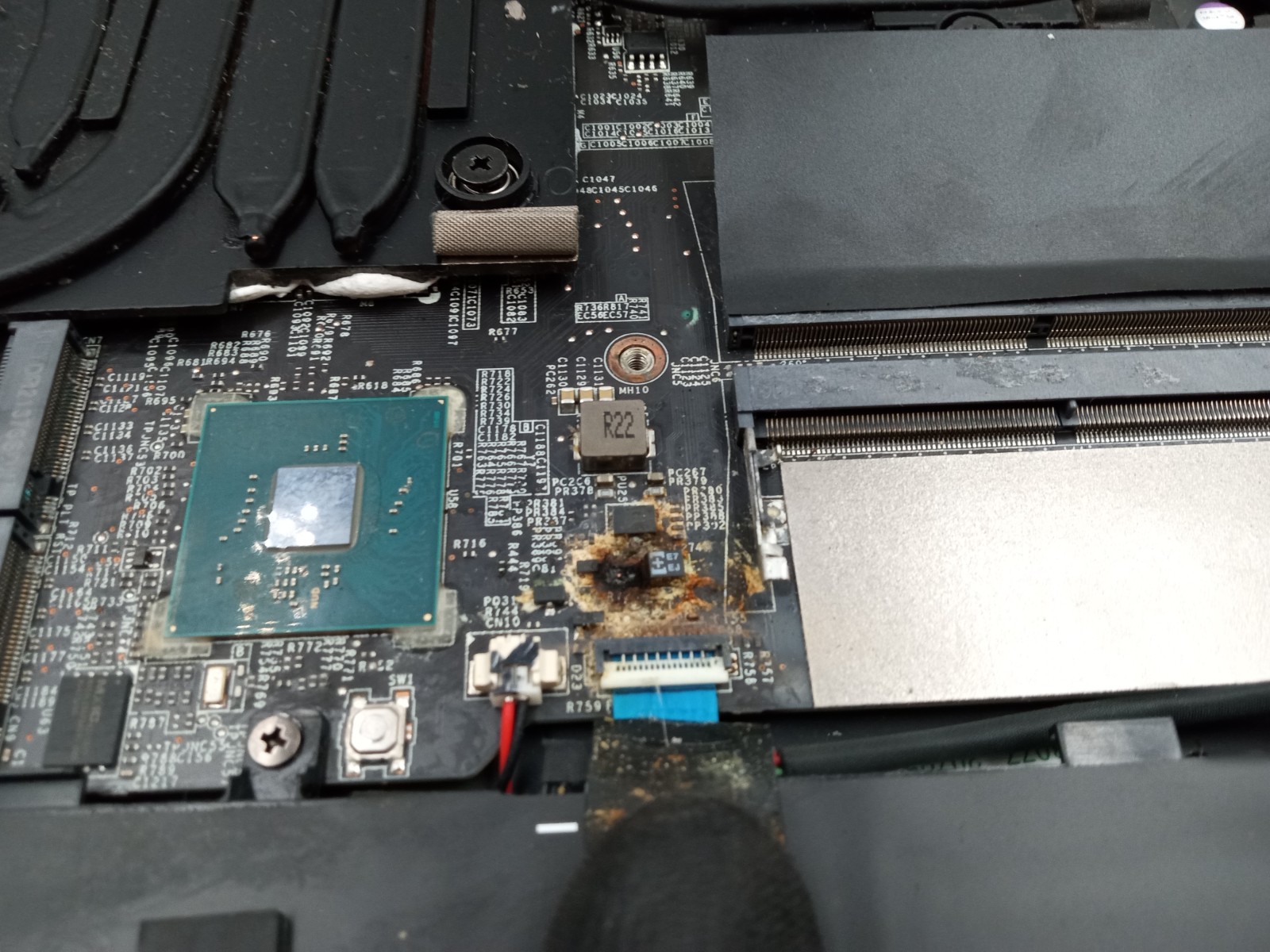 MSI GE76 Raider 11UE-1056US Intel i7-11800H Nvidia RTX 3060 – FOR PARTS – READ!
