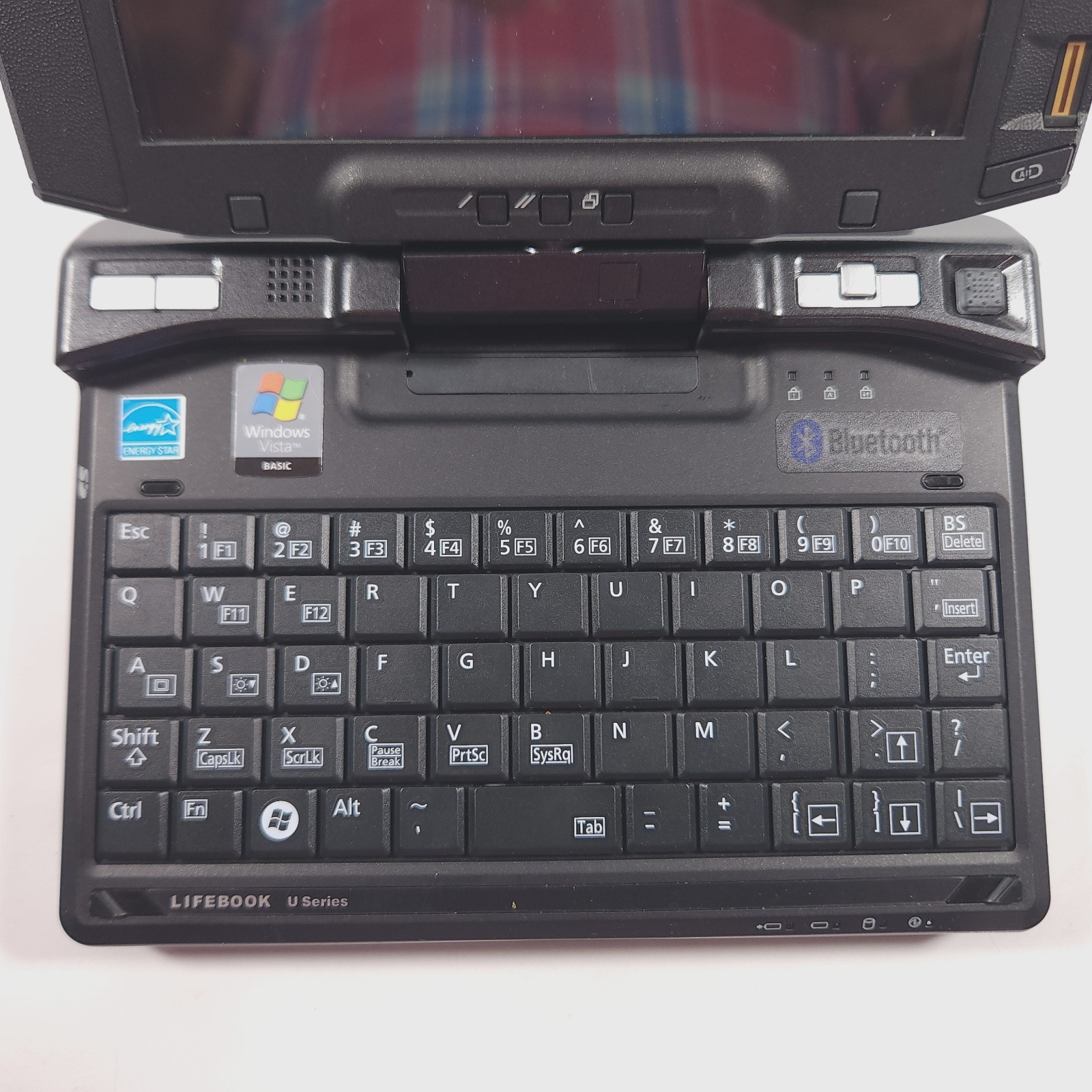 Retro Gaming Laptop Fujitsu U810 Intel 800 MHz 1 GB RAM 35 GB HD Windows XP Pro