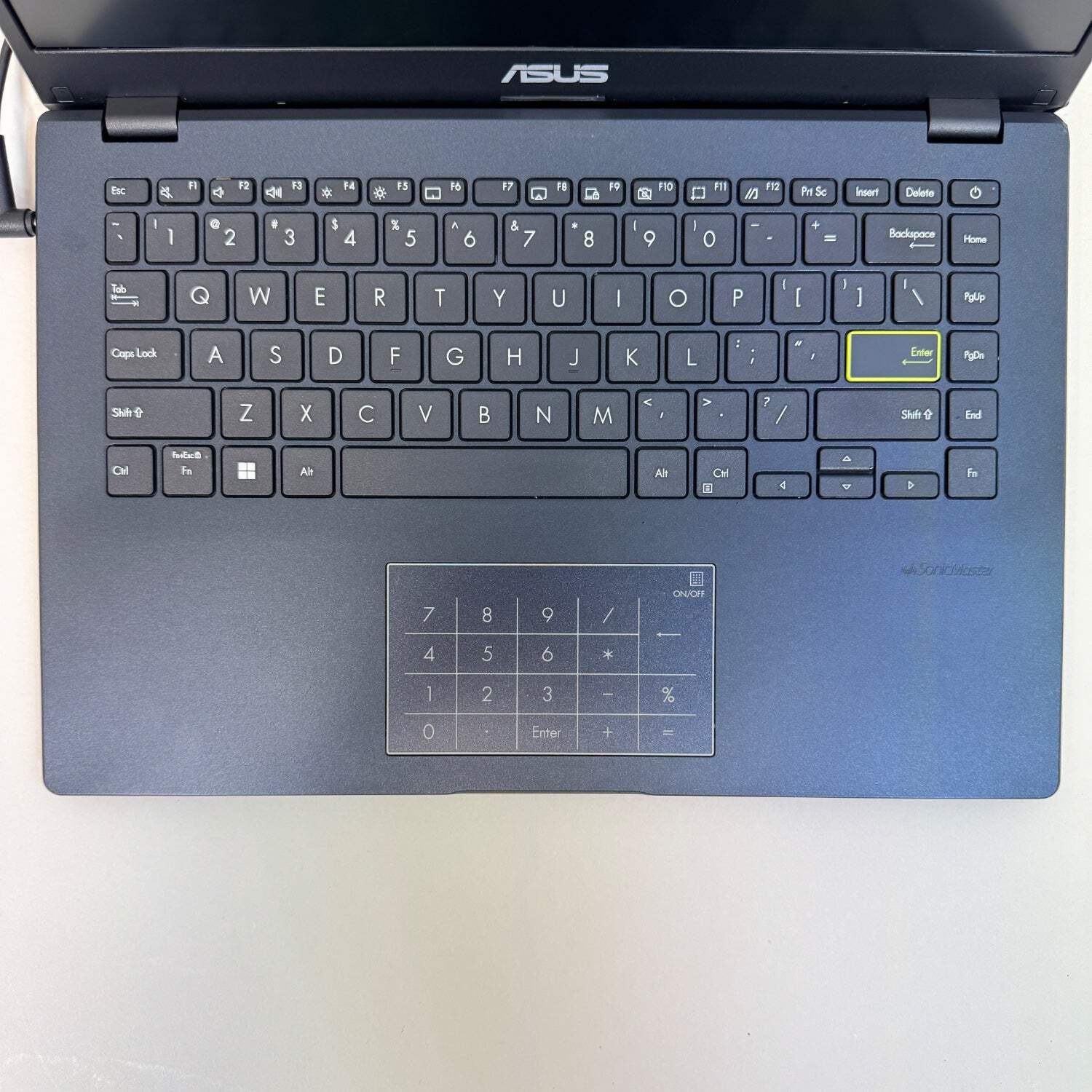 Broken Asus E14M NDXL 14″ Celeron N4020 1.1GHz 4GB RAM 64GB SSD Bad Battery