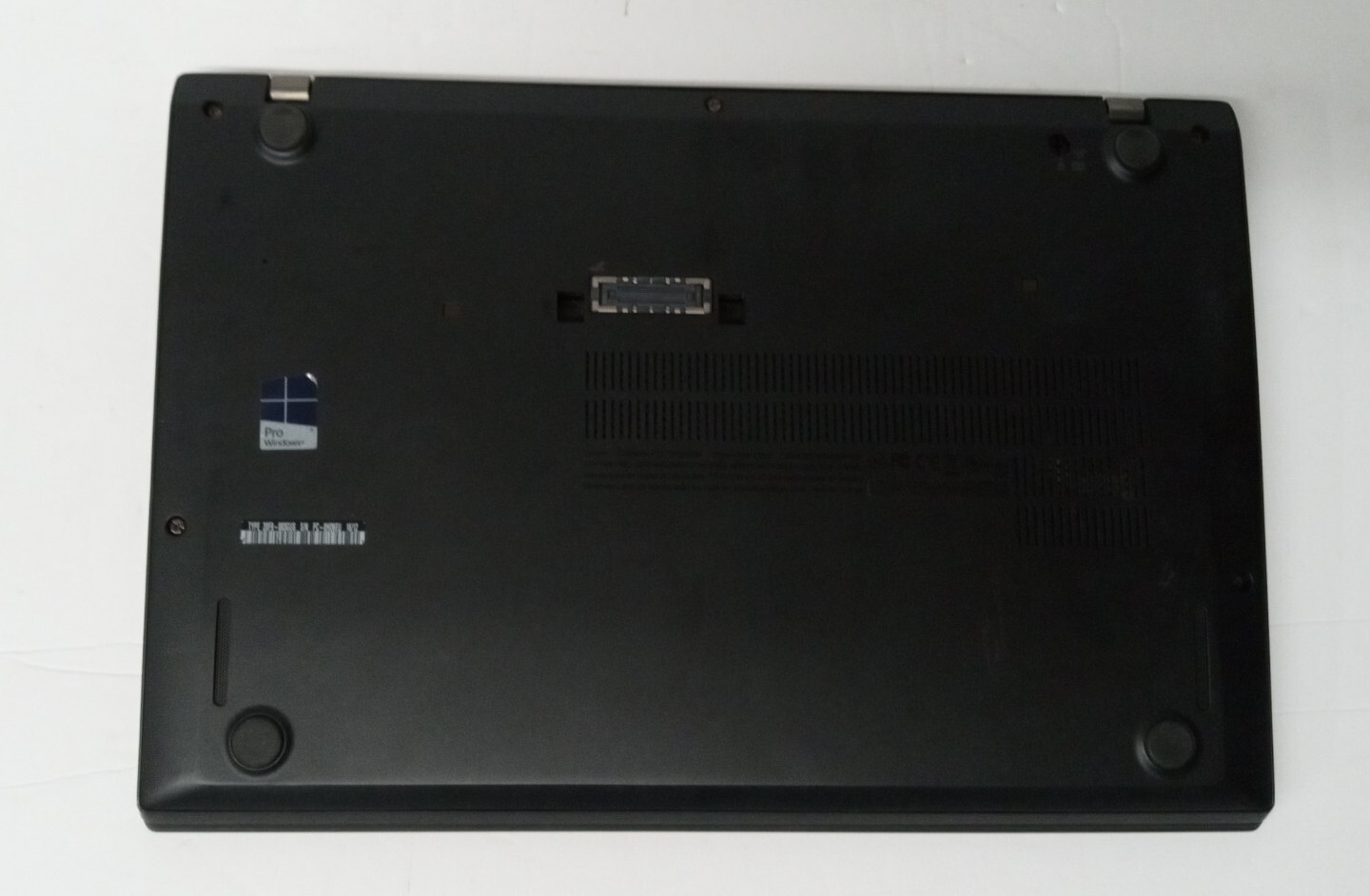 Lenovo T460s 14-in Intel i5 6300 @2.4 Ghz 12GB 256 GB SSD Webcam Touchscreen