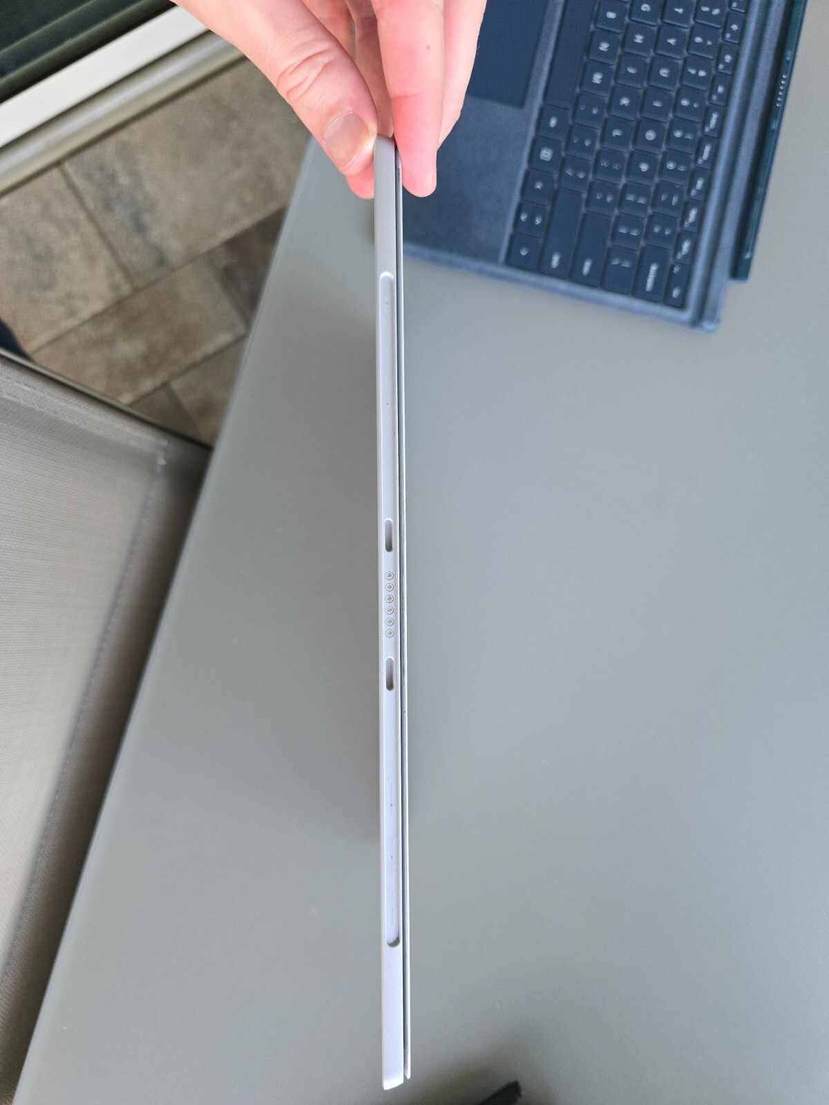 Microsoft Surface Pro 7 12.3″ (128GB SSD, Intel Core i5-1035G4, 8GB RAM) Laptop