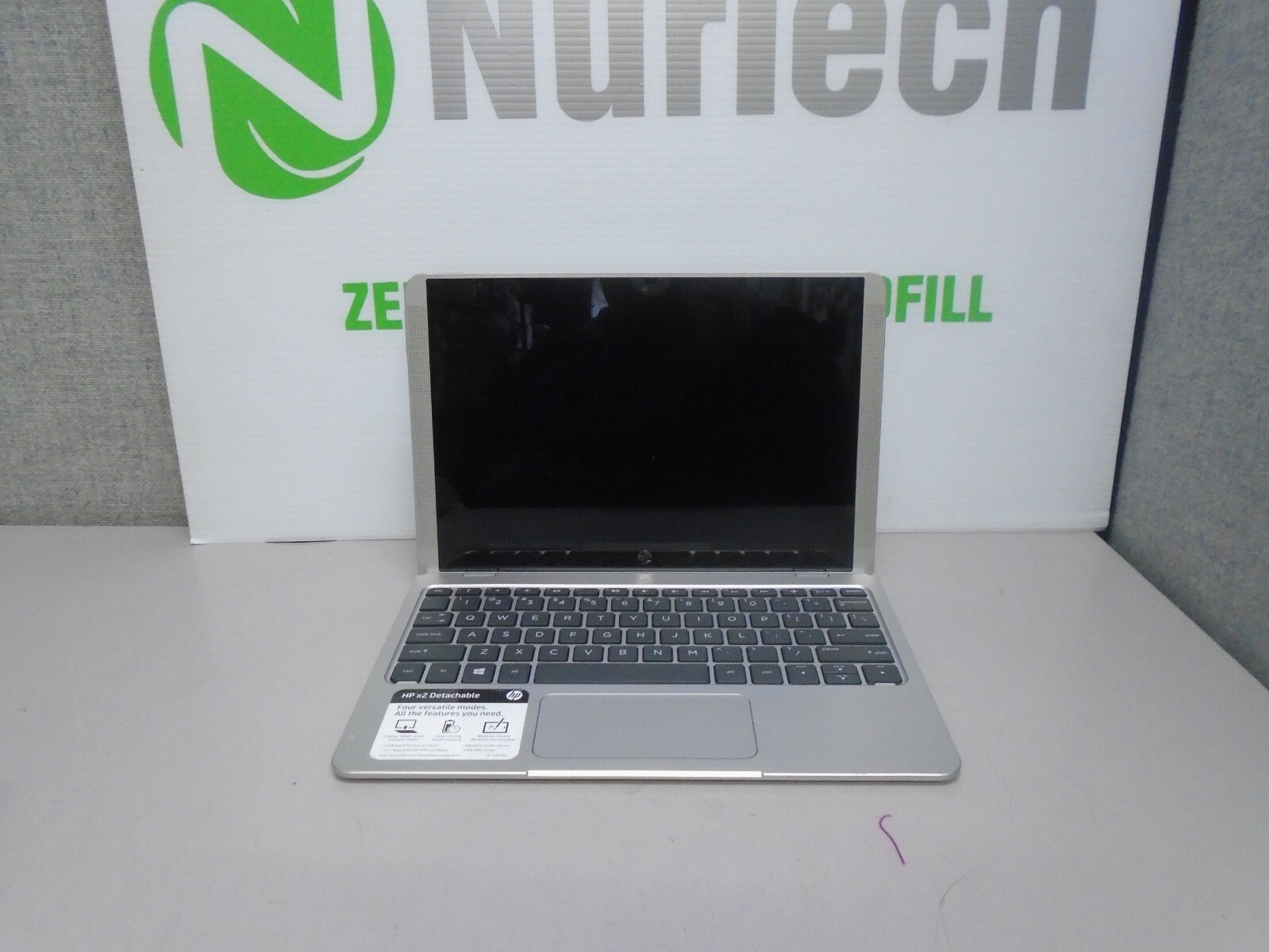 HP x2 10 10.1″ Intel Atom X5-Z8350 1.44GHz 4GB/64GB eMMC Linux Laptop ‘NO AC’*
