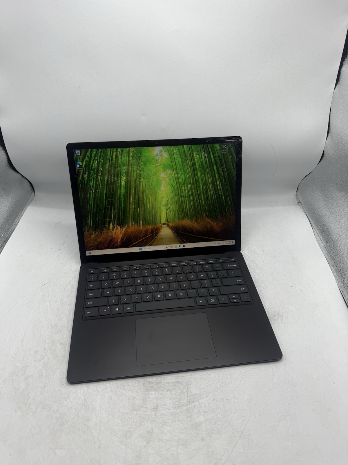 Microsoft Surface Laptop 3 1868 13.5″ Touch i7-1065G7 1.3GHz 16GB 512GB READ