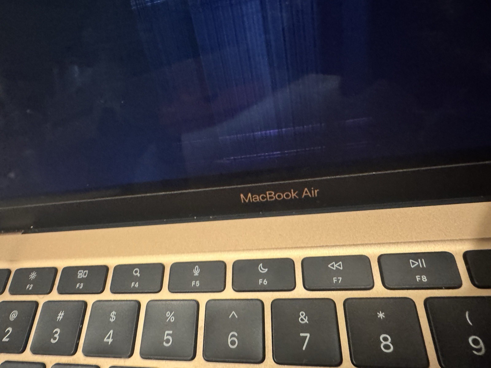 MacBook Air 13″ A2337 FOR PARTS, REPAIR Password LOCKED Internal Cracked Screen