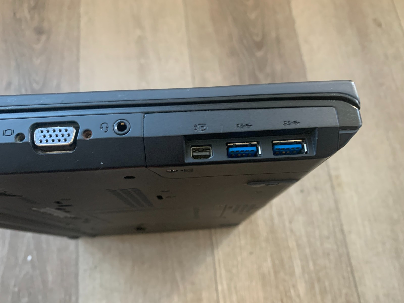 Lenovo ThinkPad T430 14″ Intel Core i5-3320M 2.60GHz 8GB RAM 500GB HDD Win 10